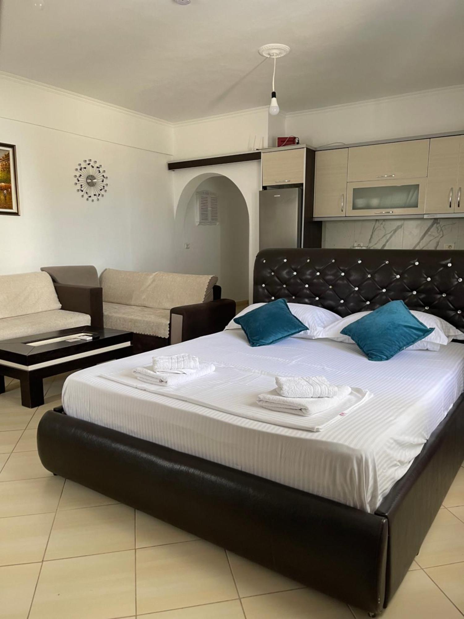 Emiljano Seaview Apartment Ksamil Exterior foto